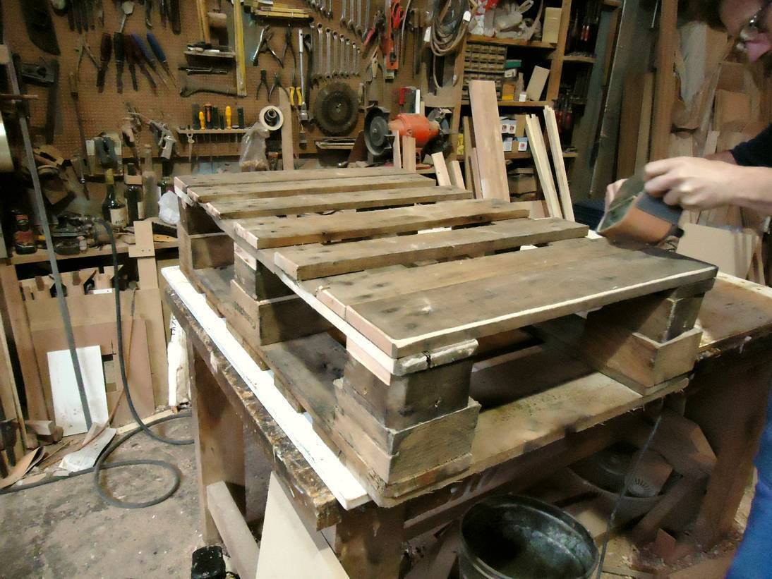 Como hacer una mesa con Palets Como hacer una mesa con Palets