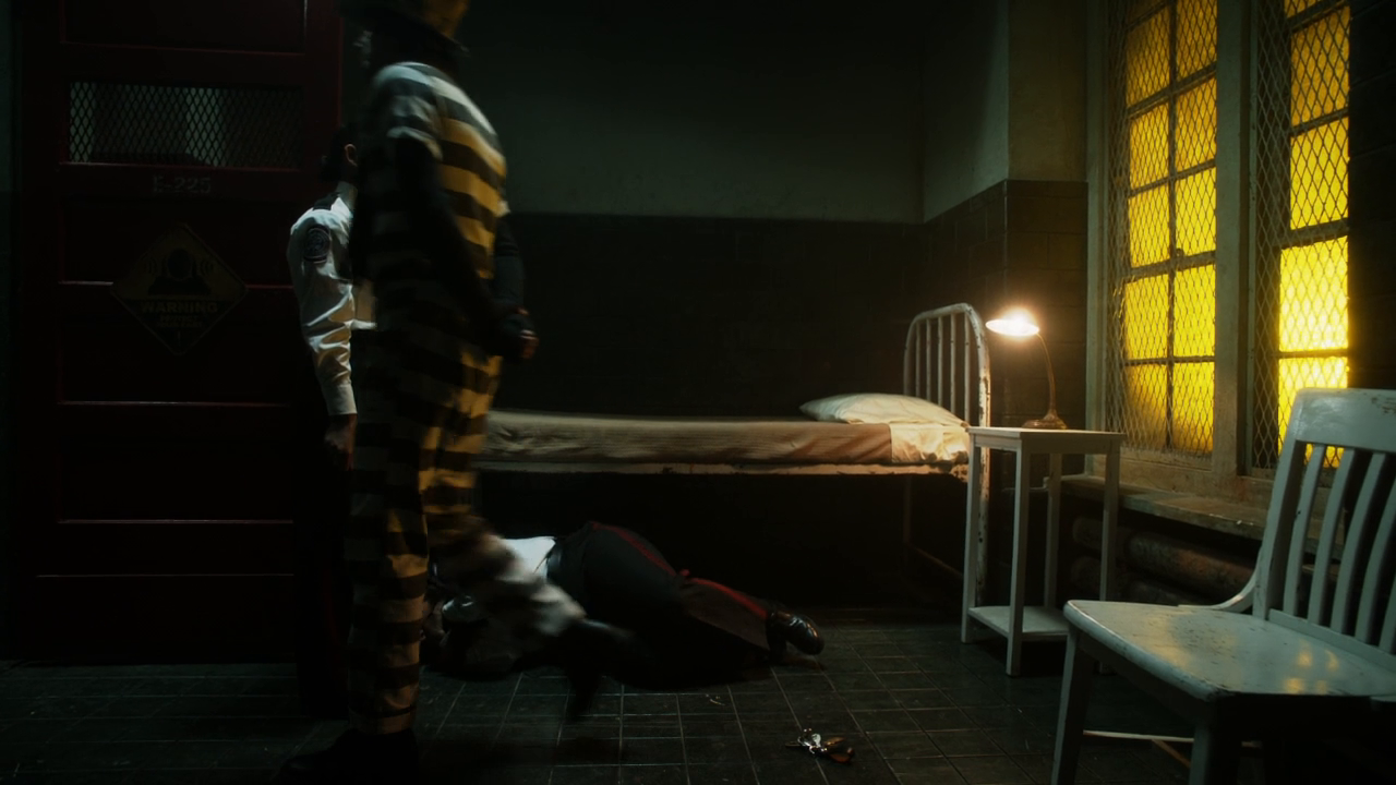 Gotham S04E16 One of My Three Soups 720p WEB-DL DDP5 1 H 264 Gotham S04E16 One of My Three Soups 720p WEB-DL DDP5 1 H 264