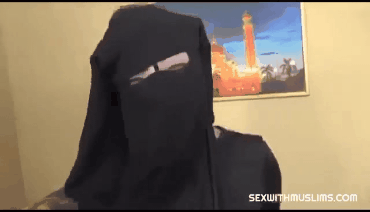 Aslam kee ghrr kee randiya-adultery indian chudai